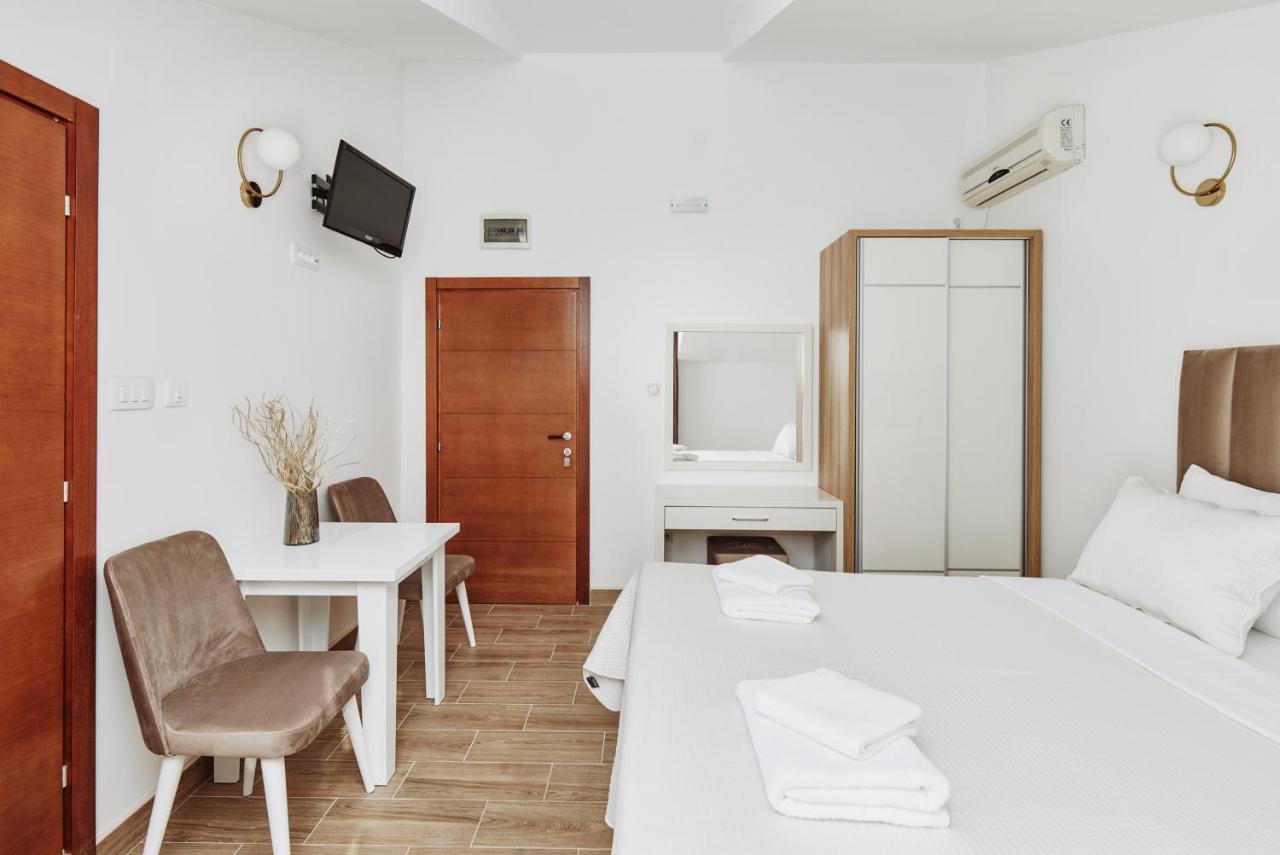 Apartments Rozer Котор Экстерьер фото