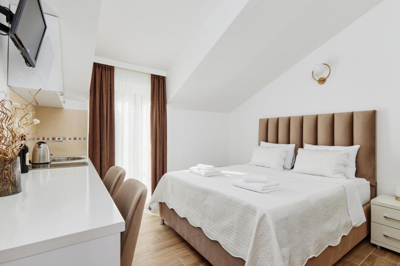 Apartments Rozer Котор Экстерьер фото