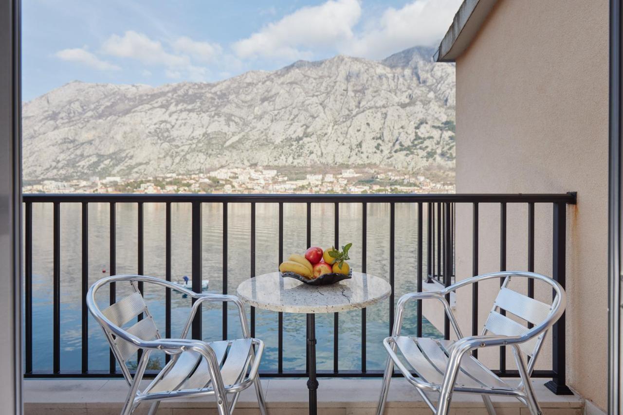 Apartments Rozer Котор Экстерьер фото